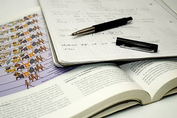 writing dissertation methodology compressed 600x402px